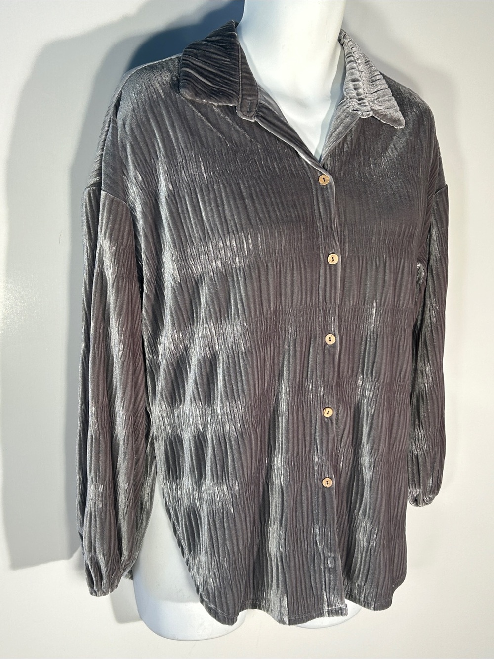 Daytrip SZ XS Velvet Button-Up Top Sloughy Comfy Boho Grunge Shacket
